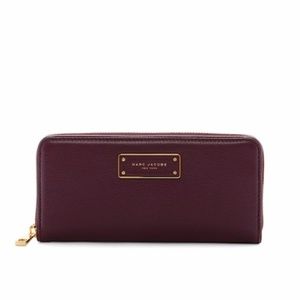 Too Hot to Handle Leather Continental Wallet